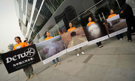 Greenpeace report on toxins in sports good polluting China's major rivers 