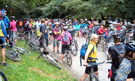 Bike blog : demonstration for cycle track throught the National Trust Plym Valley woods