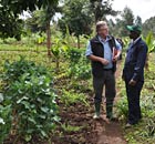 MDG : Kenya : The Shamba Shape-Up team film on George Mungai's farm in Limuru
