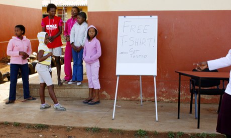 MDG : Tenager and AIDS : HIV testing station in Township