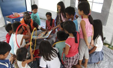 MDG : World vision : Typhoon Haiyan - Child Friendly Space