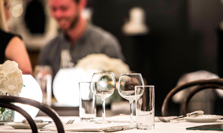 First Dates table set