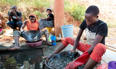 Gold mining in Geita, Tanzania