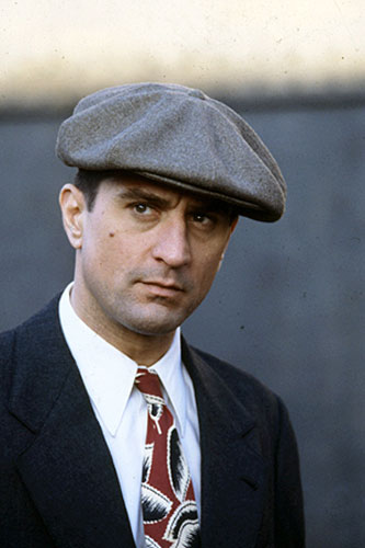 Sergio Leone: Robert De Niro on the set of Once Upon a Time in America (1984)