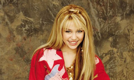 Hannah Montana Pointing