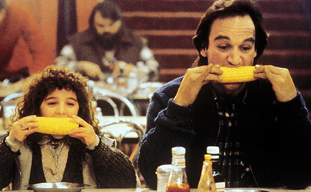 Alisan Porter and James Belushi in Curly Sue (1991), directed by John Hughes