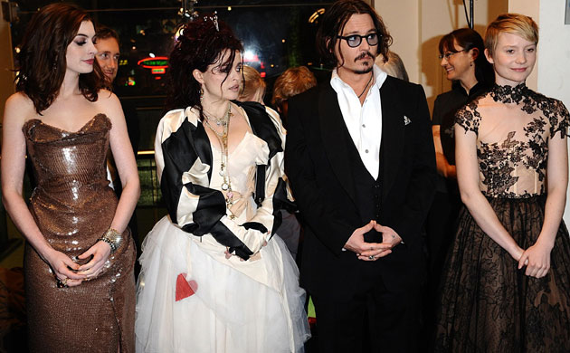Alice premiere: Alice in Wonderland: Hathaway, Bonham Carter, Depp, Mia Wasikowska