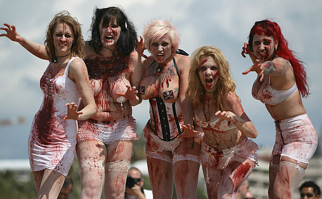 Cannes 2010 day 3 : Zombie Women of Satan photocall at Cannes