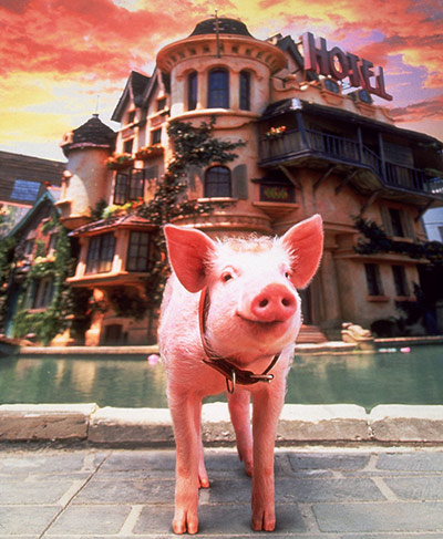 Universal Ron Meyer: Still from Babe: Pig in the City