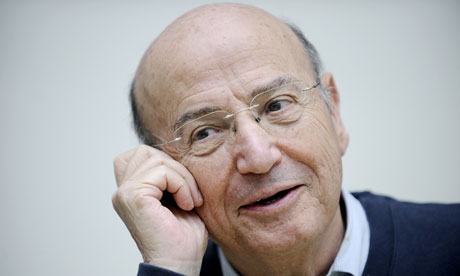 Making history … Theo Angelopoulos during a press call for his 2008 film The Dust of Time.