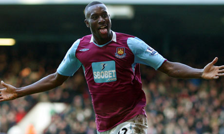 http://static.guim.co.uk/sys-images/Football/Clubs/Club%20Home/2009/1/18/1232308615349/Carlton-Cole-001.jpg