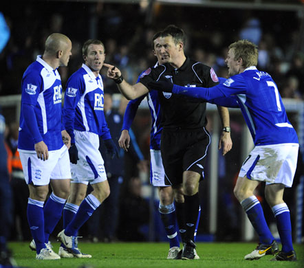 Birmingham: Birmingham complain to referee Mark Clattenburg about the United equaliser