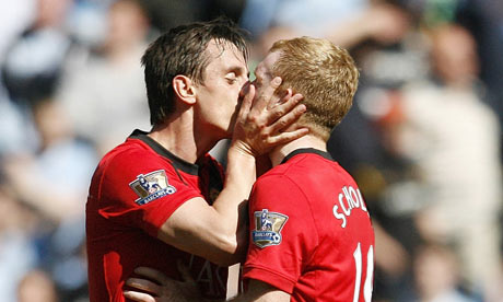 Ronaldo  Rooney Kissing on Gerard Pique Is Handsome Right