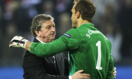 Glum Roy Hodgson consoles Mark Schwarzer