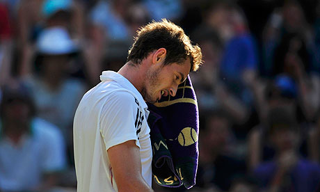 andy murray six pack. Andy Murray dries his face
