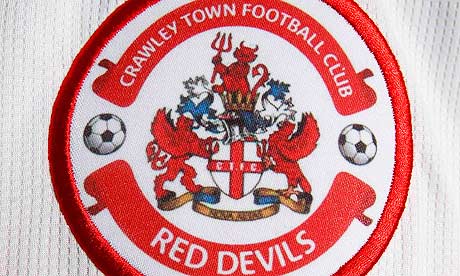 Crawley-Town-club-crest.-002.jpg