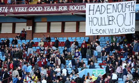 Aston-Villa-fans-Gerard-H-007.jpg