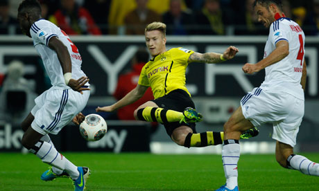 Borussia Dortmund's Marco Reus, centre, was praised for his part in the 6-2 win over Hamburger SV