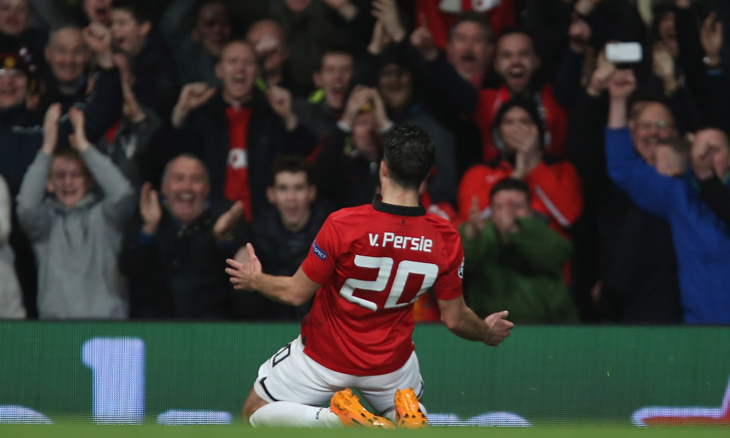 Robin-van-Persie-Manchest-014.jpg
