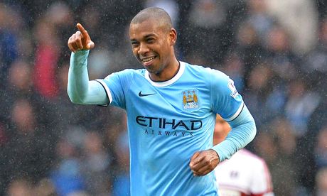 http://static.guim.co.uk/sys-images/Football/Clubs/Club_Home/2014/3/24/1395687554442/Fernandinho-whose-Manches-009.jpg