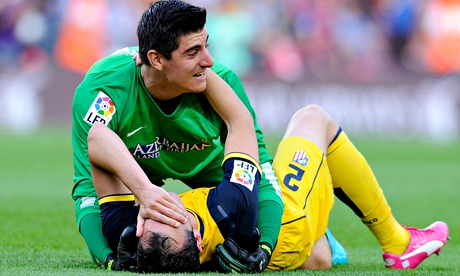 Thibaut Courtois--Diego Godin-thưởng-La-Liga