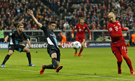 Arjen Robben scores Bayern Munich's fourth goal in the Champions League tie against Arsenal