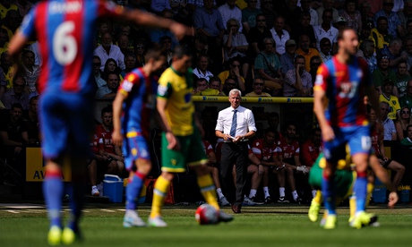 Alan Pardew's Crystal Palace were pushed back early on by Norwich in their Premier League opener 