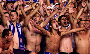 Dynamo Zagreb fans singing at Old Trafford