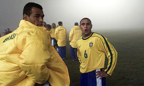 Cafu and Roberto Carlos