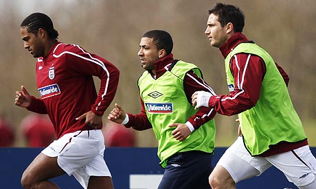 Glen Johnson and Aaron Lennon