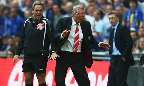 Everton v Manchester United 