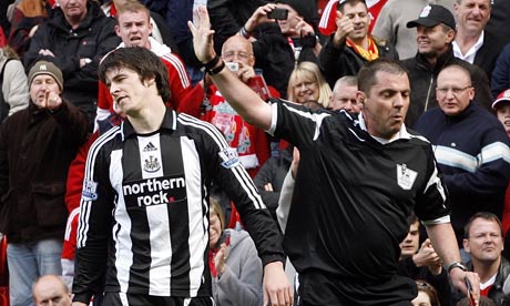 http://static.guim.co.uk/sys-images/Football/Pix/pictures/2009/5/4/1241452309967/Joey-Barton-001.jpg