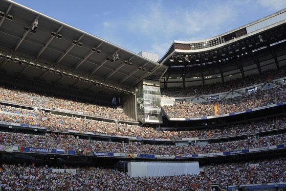 Cristiano Ronaldo: The stands were full before Cristiano Ronaldo reached the Santiago Bernabéu