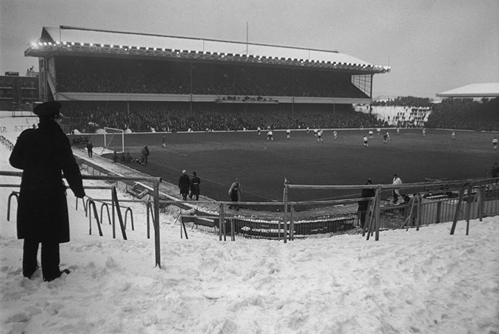 Football white-outs: The Clock End at Highbury is closed due to snow