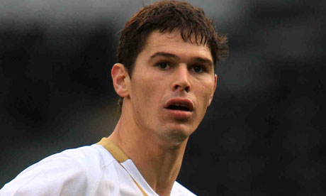 Nikola-Zigic-of-Valencia-006.jpg