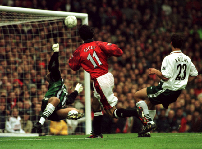 Ryan Giggs: Ryan Giggs