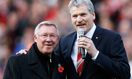 Alex Ferguson, left, and David Gill of Manchester United