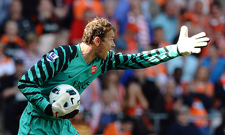 http://static.guim.co.uk/sys-images/Football/Pix/pictures/2011/4/10/1302447609497/Jens-Lehmann-Arsenal-Blac-007.jpg