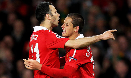 Javier Hernandez, right, celebrates scoring with Ryan Giggs for Manchester United against Chelsea