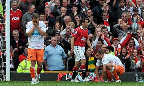 Ian Evatt Blackpool Manchester United