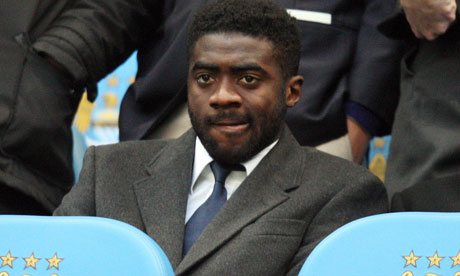 http://static.guim.co.uk/sys-images/Football/Pix/pictures/2011/5/25/1306348566086/Kolo-Tour--of-Manchester--007.jpg