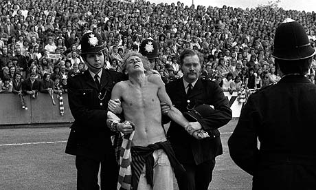 Football-Hooliganism--007.jpg