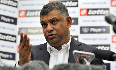 http://static.guim.co.uk/sys-images/Football/Pix/pictures/2011/8/18/1313692137041/QPR-owner-Tony-Fernandes-005.jpg