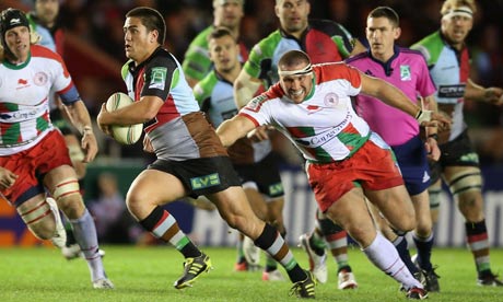 Ben Botica in action for Harlequins