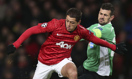 Javier Hernandez in action against Cluj