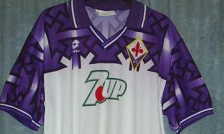 Fiorentina-away-kit-005.jpg