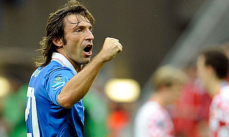 [Bild: Andrea-Pirlo-of-Italy-cel-008.jpg]