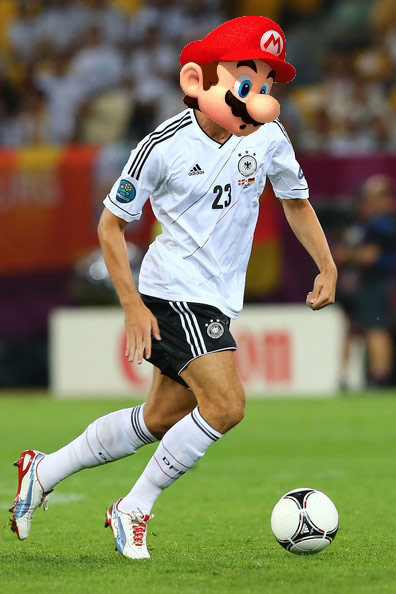 Mario Gomez gallery: Mario Gomez gallery 2