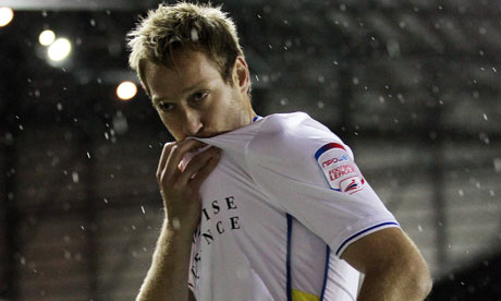 Luciano Becchio wants tto move from Leeds