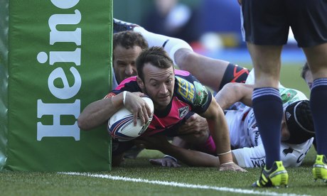 Cardiff Blues' Gareth Davies dives over to score the winning try in the Heineken Cup against Toulon